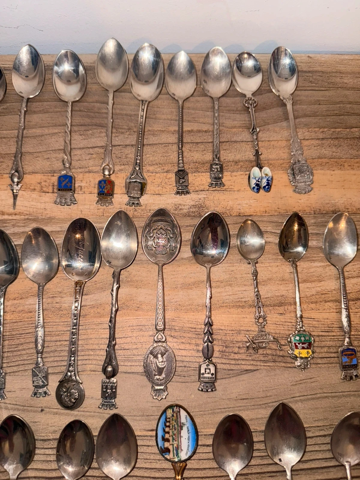 Lots of 36 small collectible spoons from around the world – photo 5